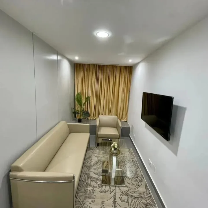 Studio Luxueux Point E
